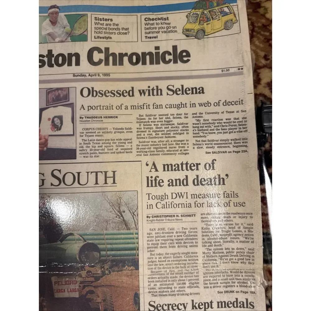 RARE Selena Quintanilla April 9, 1995 Houston Chronicle Newspaper Memorial